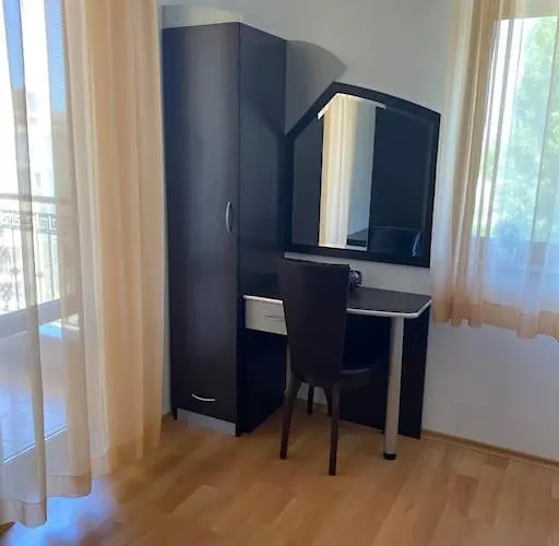 Apartamento 2 Bedroom At Kasandra *
